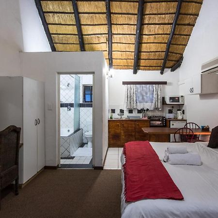 Khaya La Manzi Guest Lodge Hibberdene Eksteriør billede